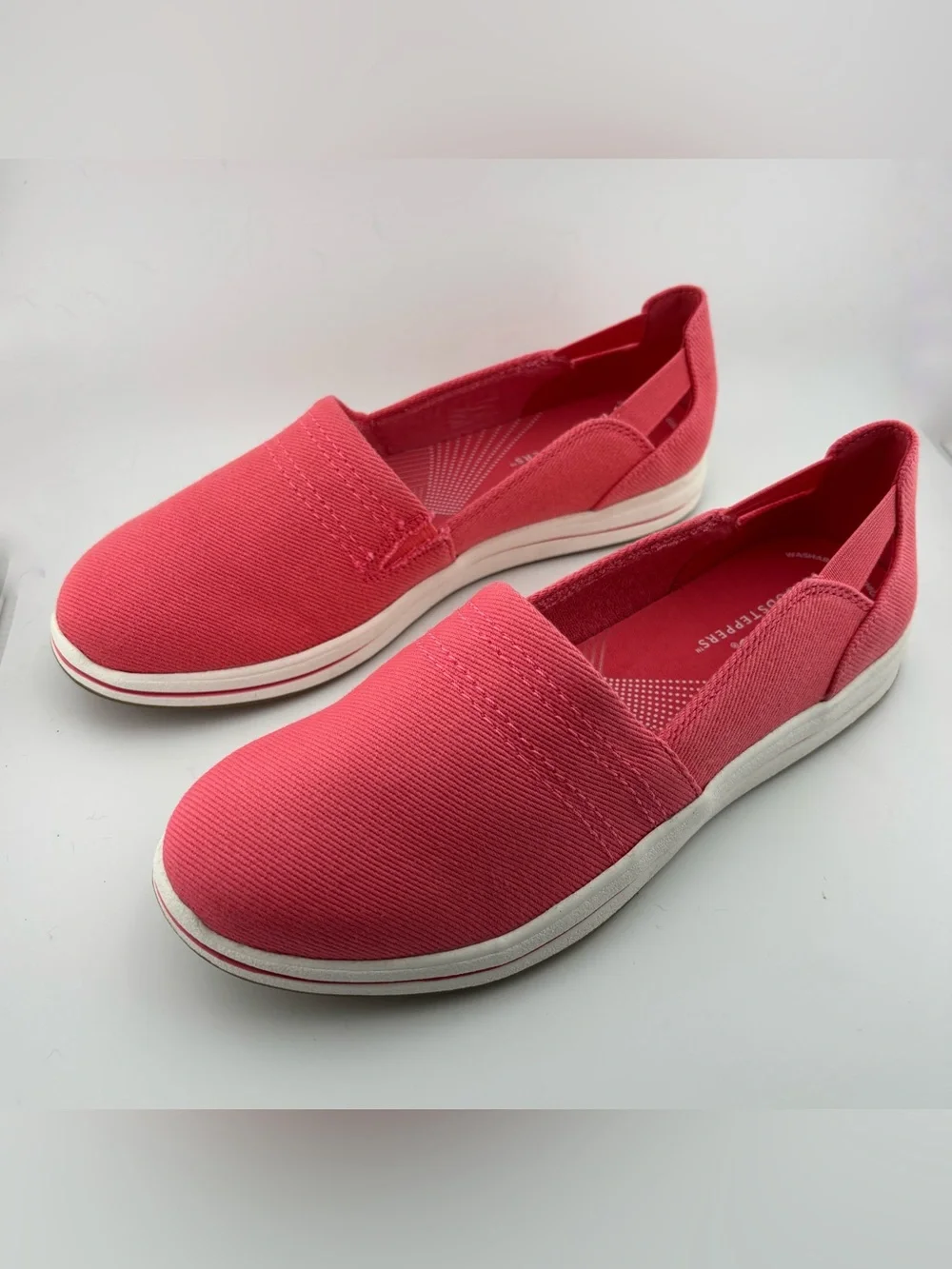 Clarks canvas slip
